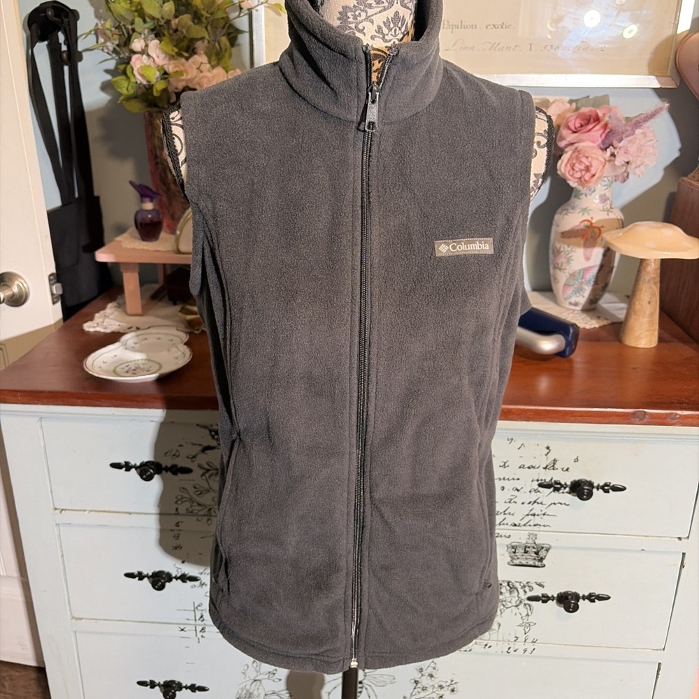 Women's Columbia Fleece Vest Size Small Color Charcoal Gray